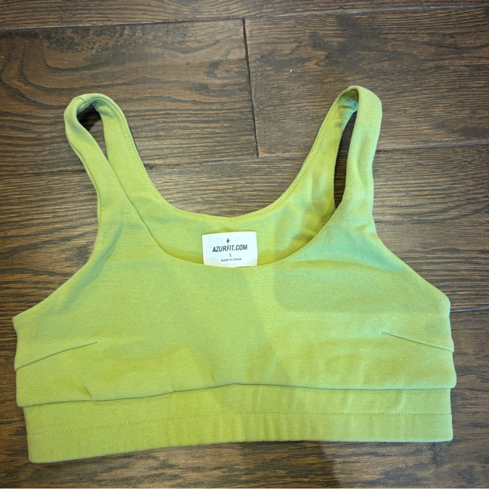 AZUR FIT Women’s Size Small Sports Bra‎ in Colour Matcha - Picture 3 of 6